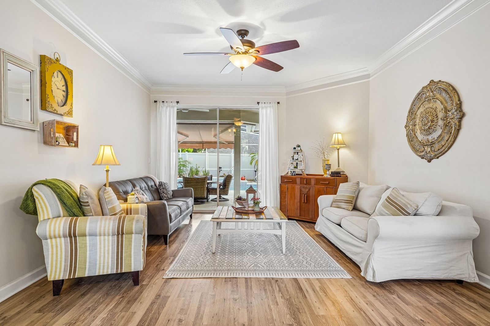 Living room facing the lanai